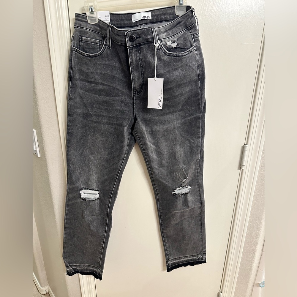 NWT Vervet High Rise Released Hem straight leg